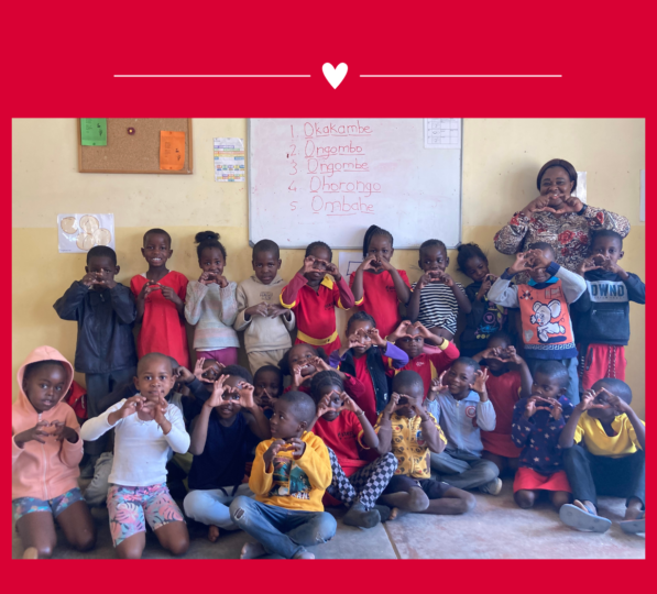 Valentinstag Geschenkspende Namibia steps for children
